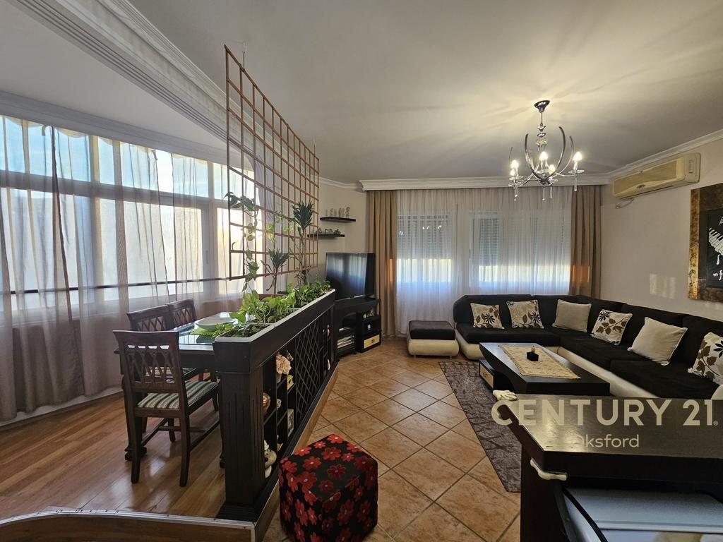 APARTAMENT 3+1+2 PER QIRA KOMUNA E PARISIT TE KIKA 1!
