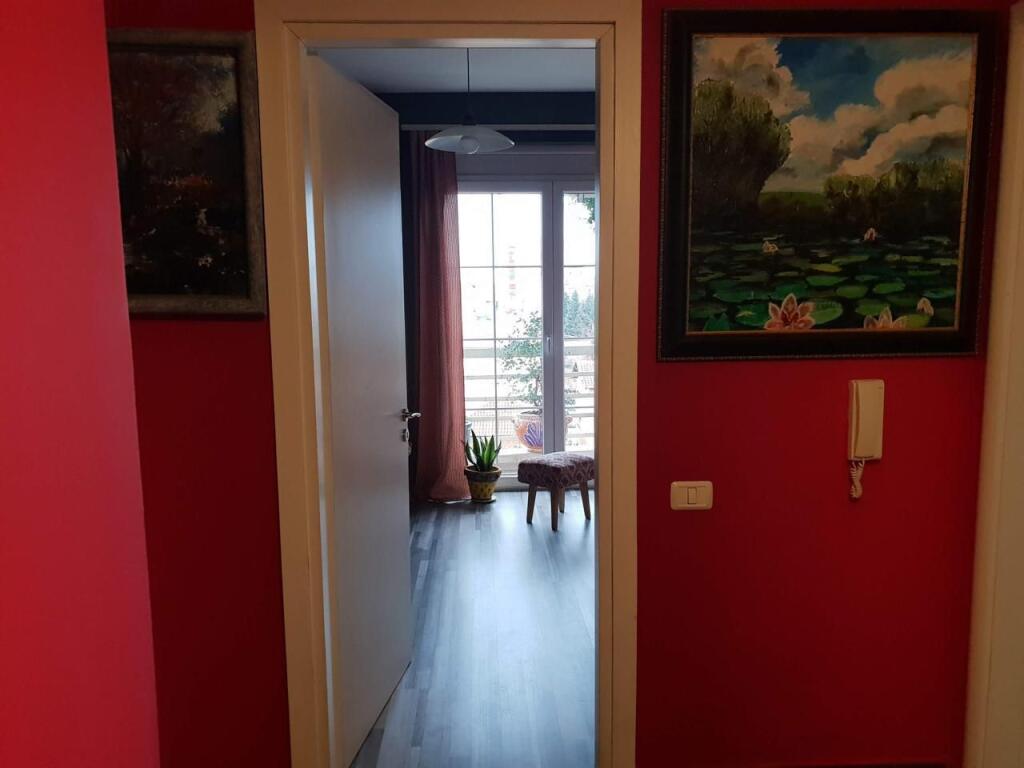 Apartament me qira – 2+1+2 , Shkolla e Kuqe