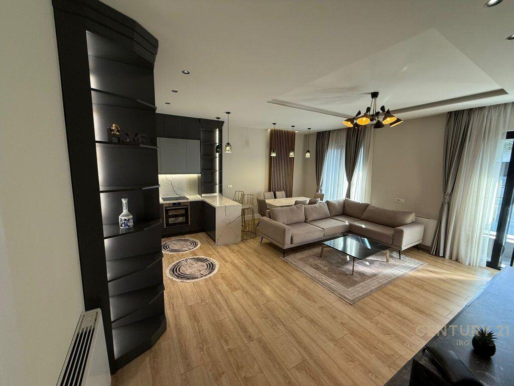 JEPET ME QIRA APARTAMENT 2+1+2 TEK ''KOMPLEKSI SQUARE 21'' !
