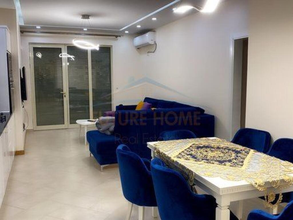 Shitet, Apartament 4+2, Astir, Tiranë