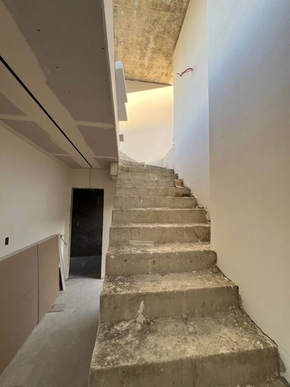 VILE PER QERA TEK ZONA LIQENIT TE THATE