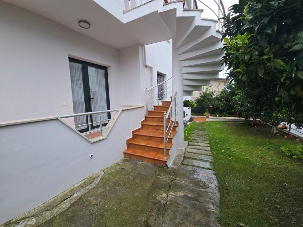 JEPET ME QERA SUPER APARTAMENT 1+1 NE PLEPA DURRES