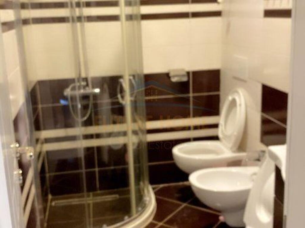 Shitet, Apartament 4+2, Astir, Tiranë