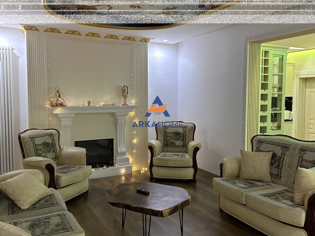 JEPET VILE 3 KATESHE ME QERA "RRUGA E ELBASANIT " 8.000 EURO