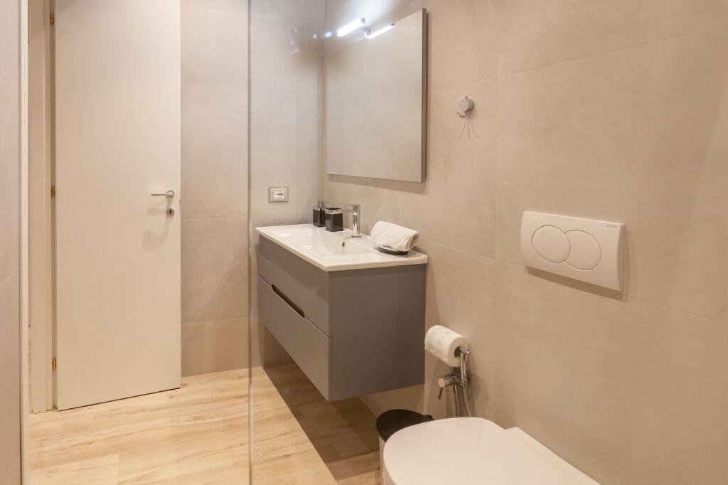 🏠GAZONIERE ME QERA 📍 STACIONI TRRENIT