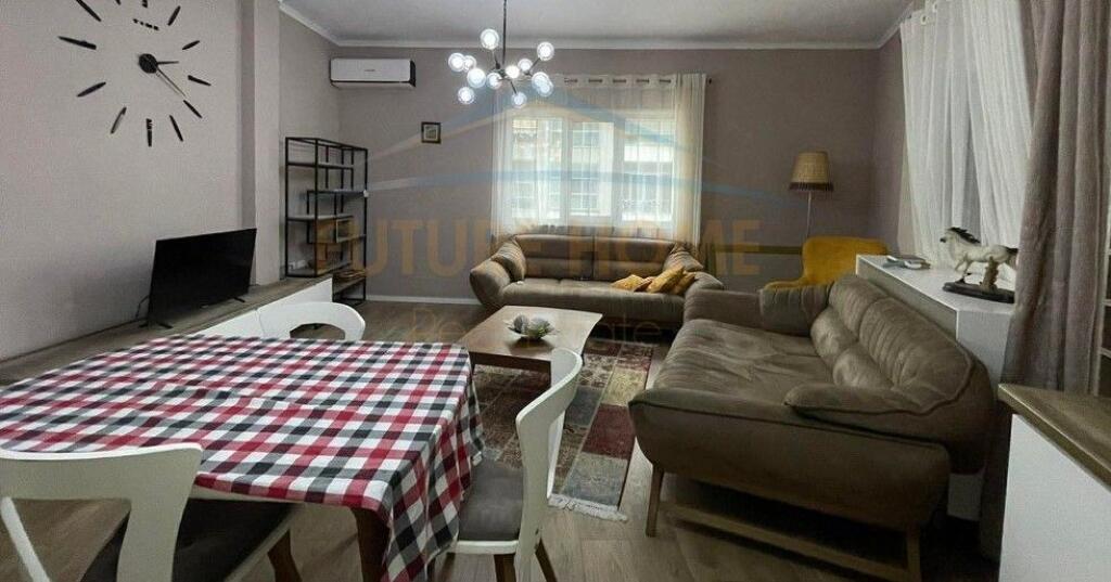 Shitet , Apartament 2+1,Kopshti Zoologjik,Tirane