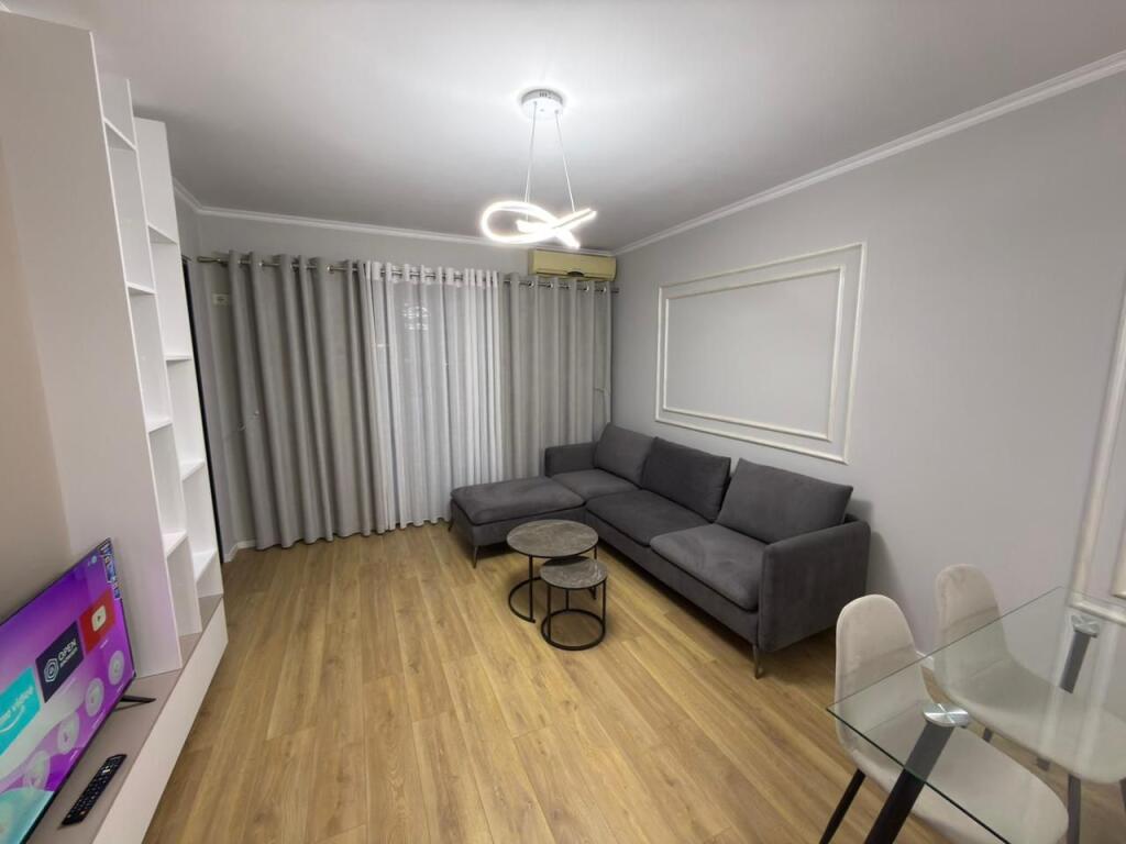 SHITET APARTAMENT 1+1 TEK ROTONDO , ASTIR 118.000 EURO