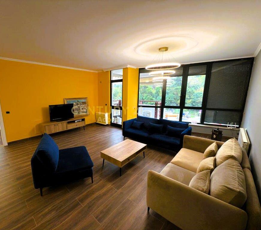 Apartament 2+1+2 prane Kompleksit NOBIS