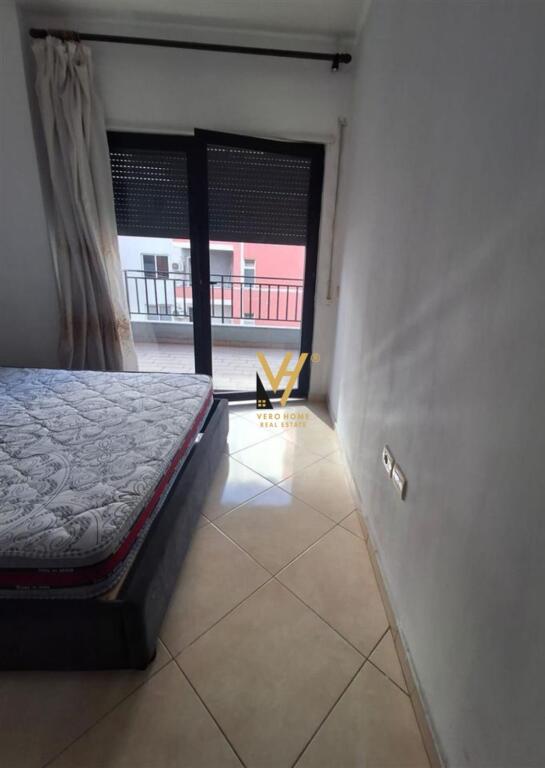 VENDESI APPARTAMENTO 2+1+BLK IN VIA MILTO SOTIR GURA, ASTIR 150.000 EURO