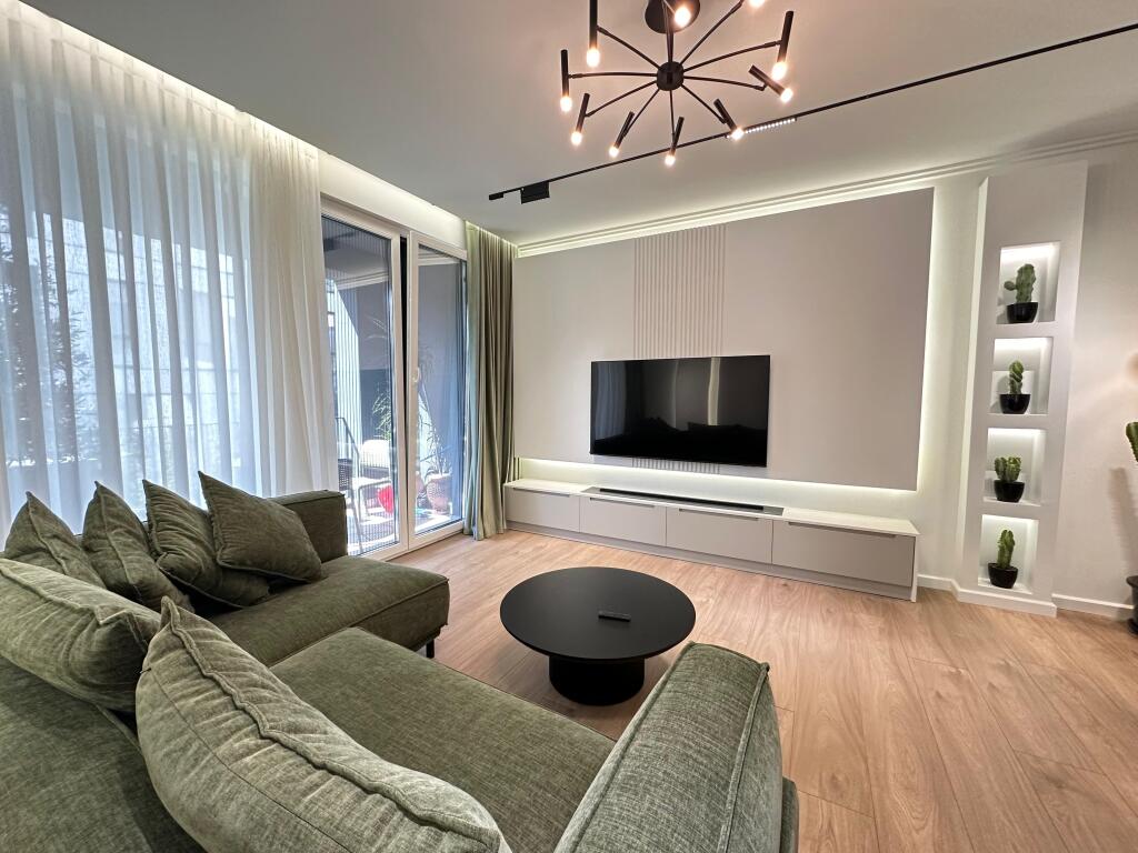 📌 Jepet me Qira – Apartament 3+1 në Liqenin e Thate