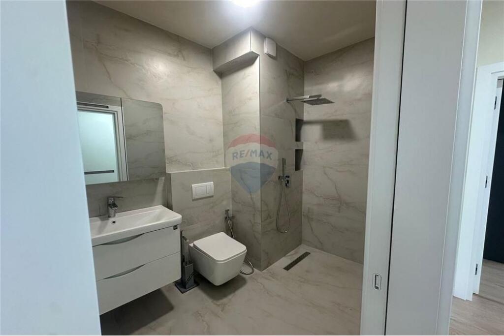 Apartament -2+1 Për Qira - Rruga e Kavajës,