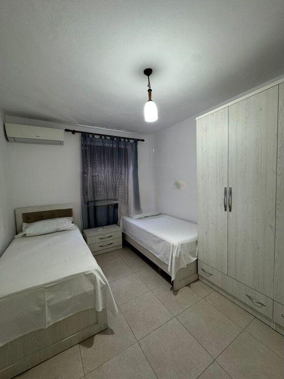 Jepet me qira apartament 2+1 ne zonen e Oxhakut !!! 450 € /Muaj