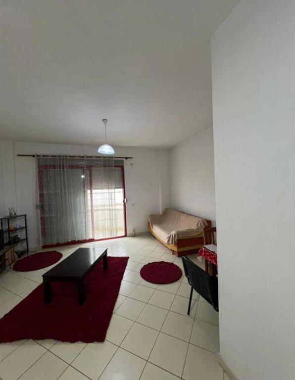 Apartament me qera 1+1 📍Pallatet e Verdha