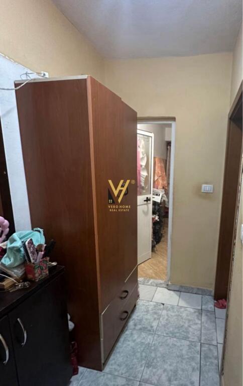 JEPET APARTAMENT 1+1 ME QERA NE QENDER 45.000 LEKE