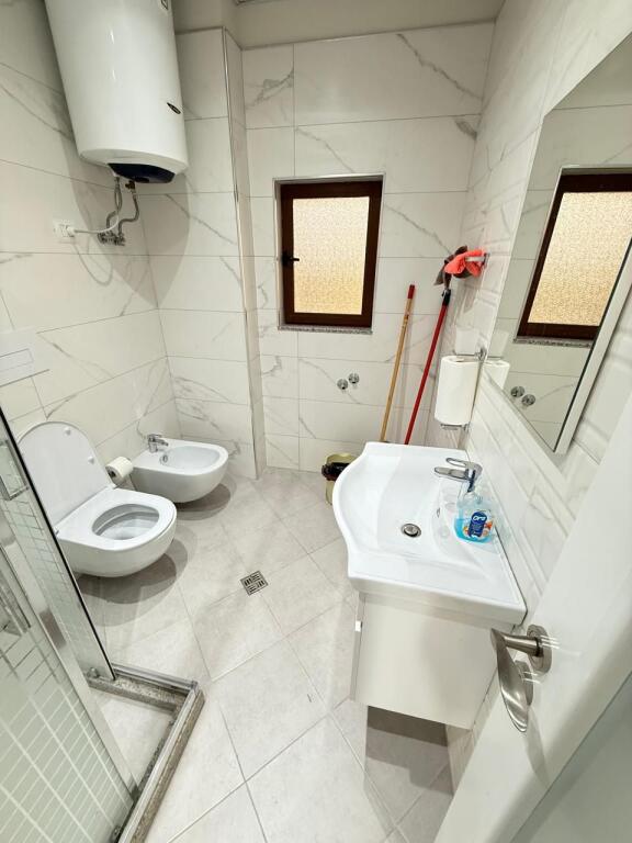 💥 Jepet me qira ambient për zyra ose perdorim komercial 💥