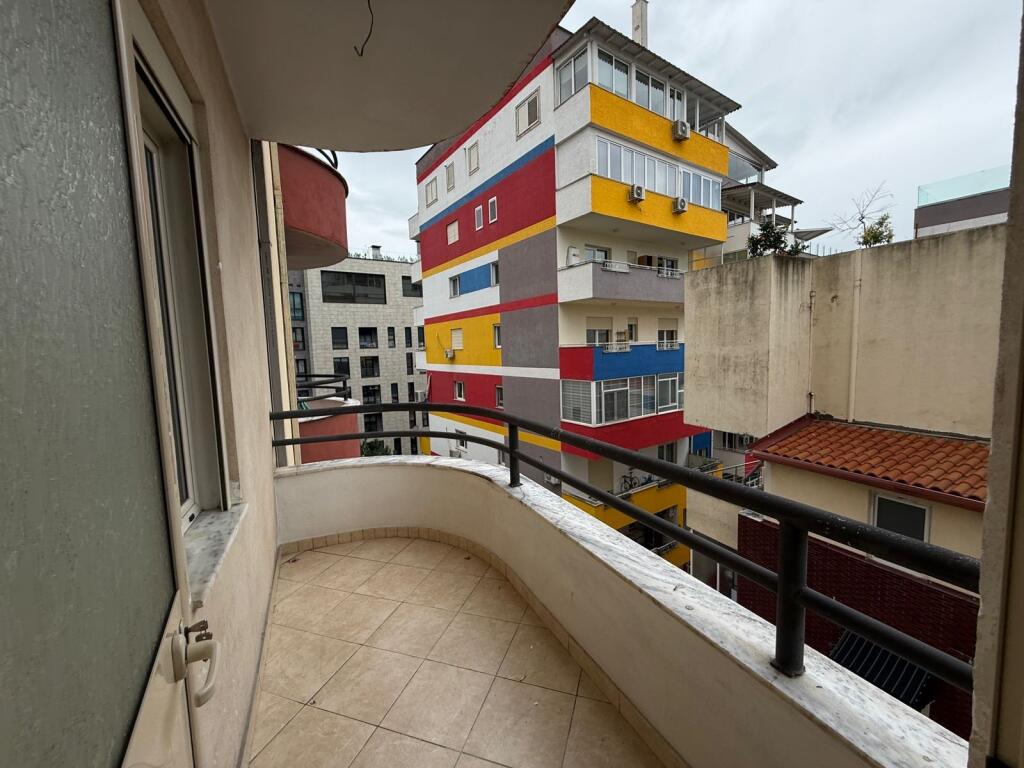 Apartament 2+1 per qira tek Kopshti Zoologjik