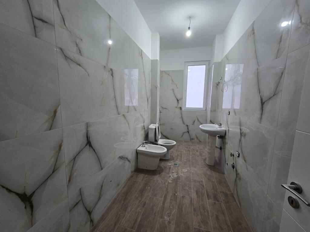 Apartment 1+1+Blk for Sale - Bulevardi i Ri