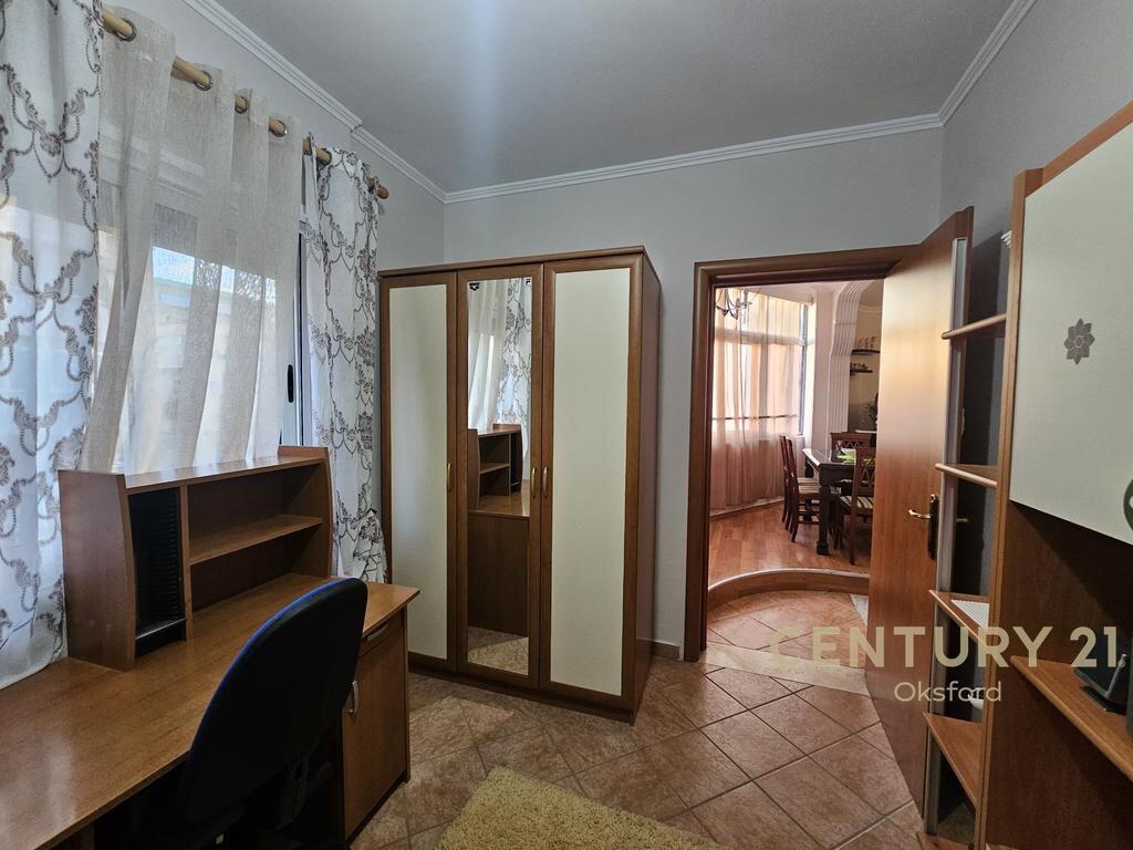 APARTAMENT 3+1+2 PER QIRA KOMUNA E PARISIT TE KIKA 1!