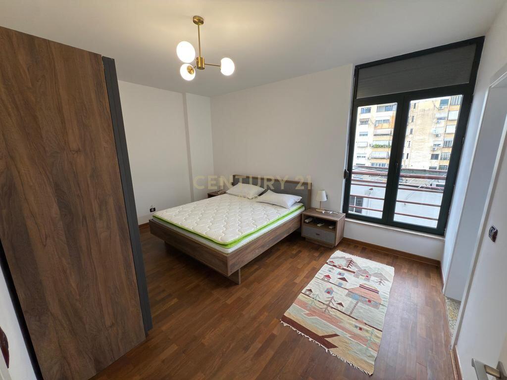 Jepet me qira apartament 2+1+2 , prane Kompleksit NOBIS 1,600 € /Muaj Sip. Totale  121m2