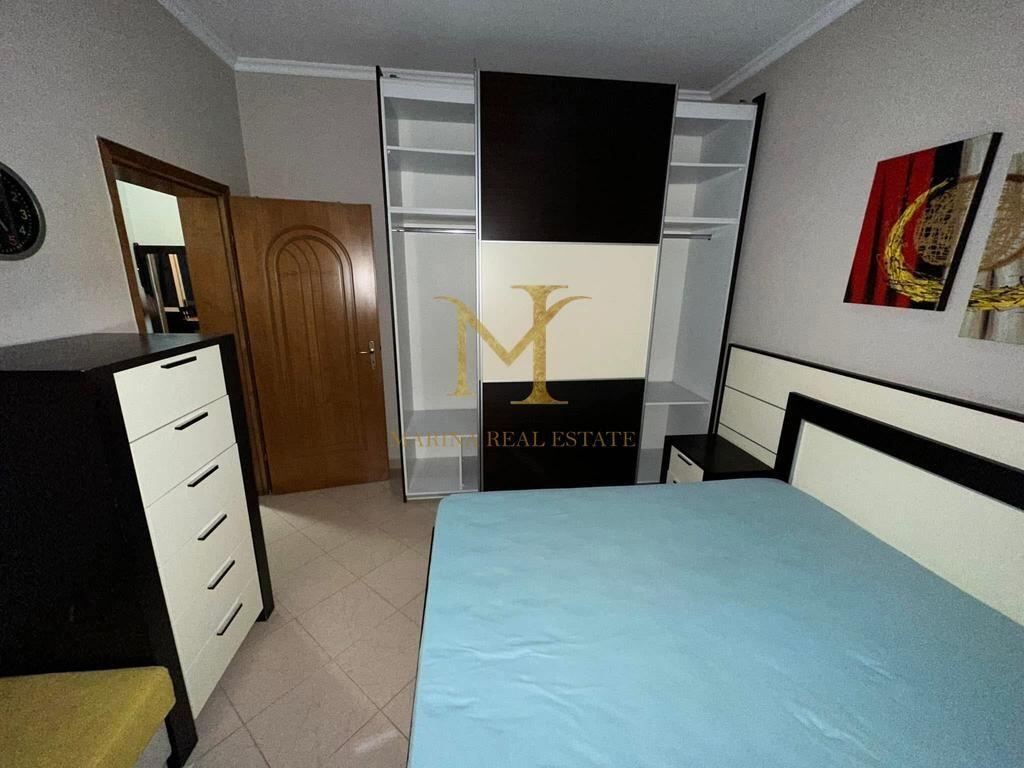 APARTAMENT 1+1 ME QERA AFATGJATE NE PLAZH ILIRIA  350euro!!