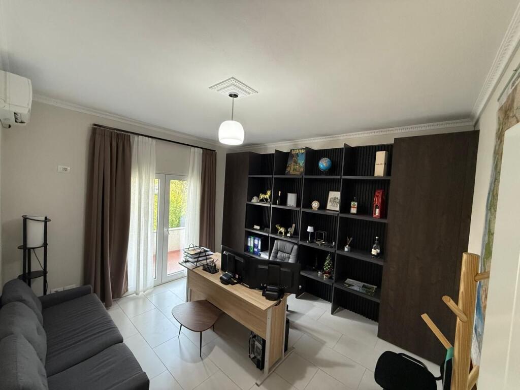 💥 Jepet me qira ambient për zyra ose perdorim komercial 💥