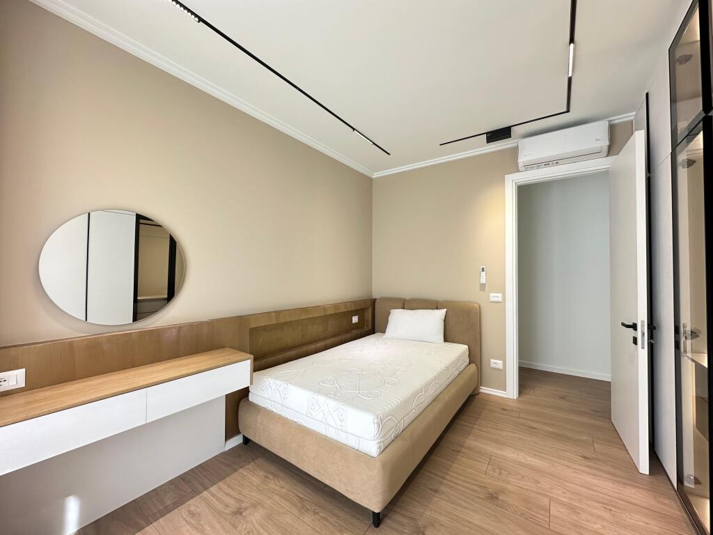 📌 Jepet me Qira – Apartament 3+1 në Liqenin e Thate