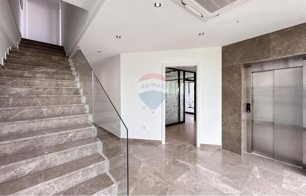 Ndërtesë - Për Qira - Sauk i Ri, Tiranë!!!!! (ID: 530291049-27)