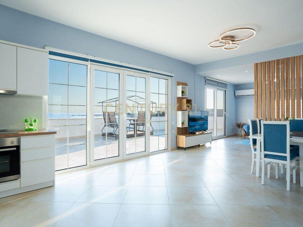 APARTMENT 3+1+2T WITH VERANDA 160 m² – BEACH, DURRES