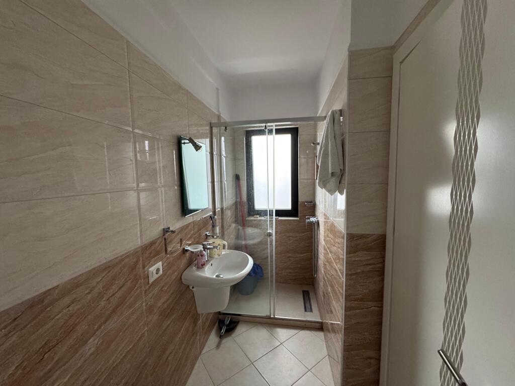 Apartament 1+1 me qira tek 21 dhjetori