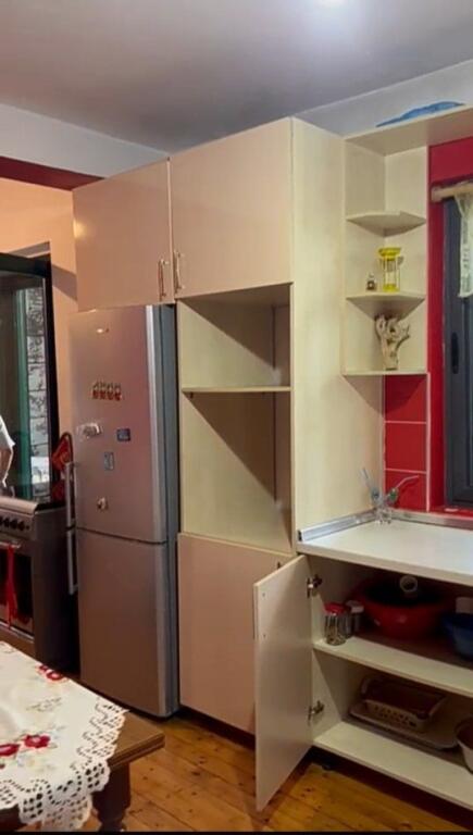 For Rent Entrance 1+1 in Laprakë,