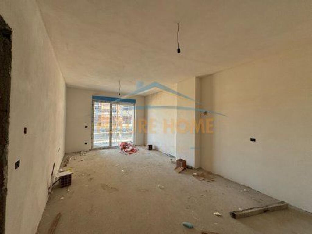 For sale, Apartment 2+1+2, Bulevardi i Ri, Tirana