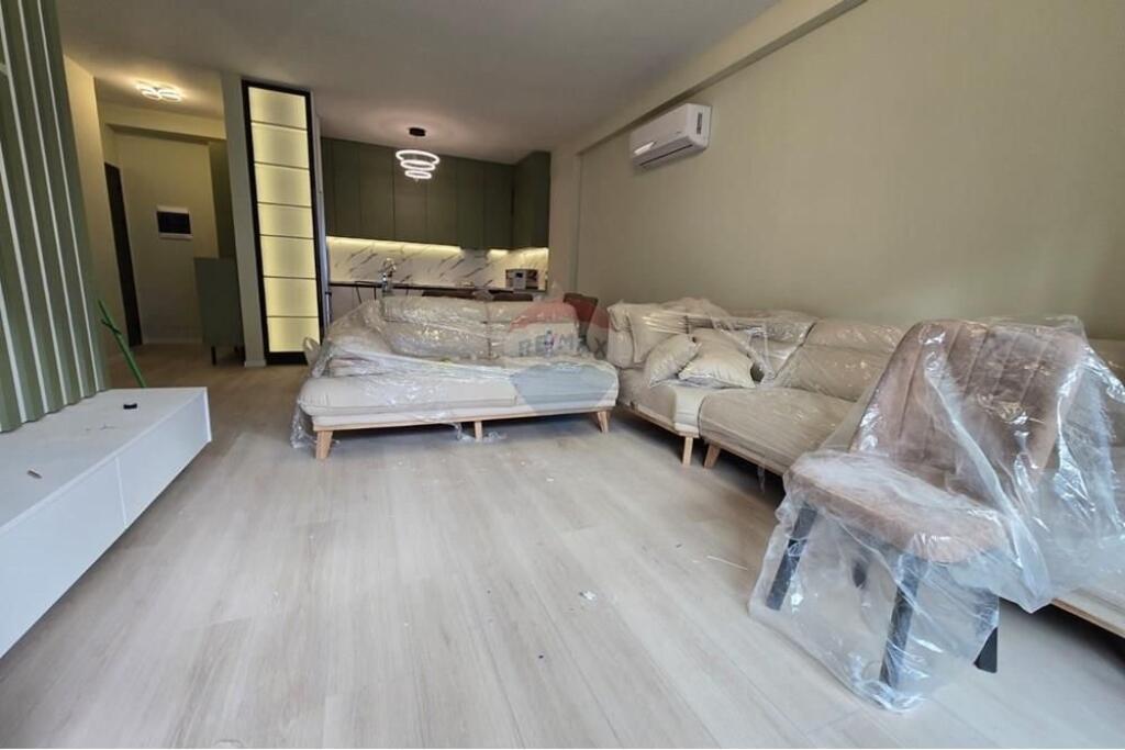 Apartament - Për Qira - Liqeni I Thatë, Tiranë