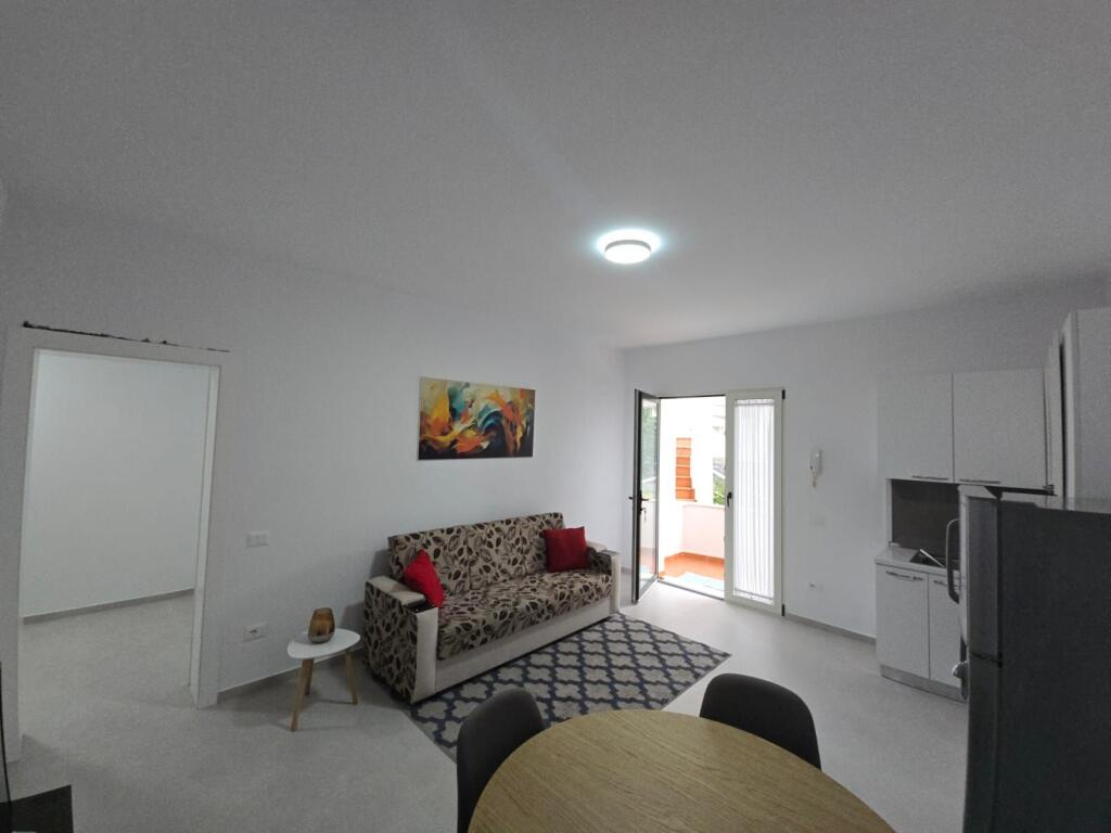 JEPET ME QERA SUPER APARTAMENT 1+1 NE PLEPA DURRES