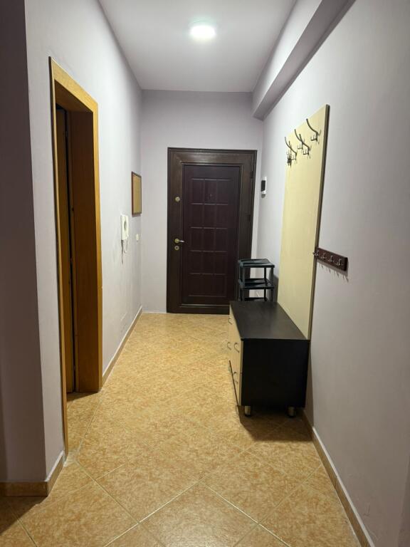 For rent 2+1+1 BRRYLI 50,000 leke