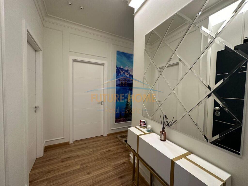 Qira,Apartament 2+1+parking,Park Gate!