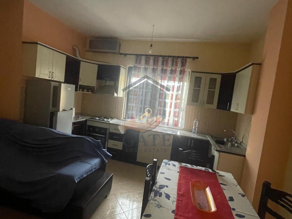 Apartament 1+1 në katin e 7, me ashensor – Pranë Plazhit Iliria, Durrës
