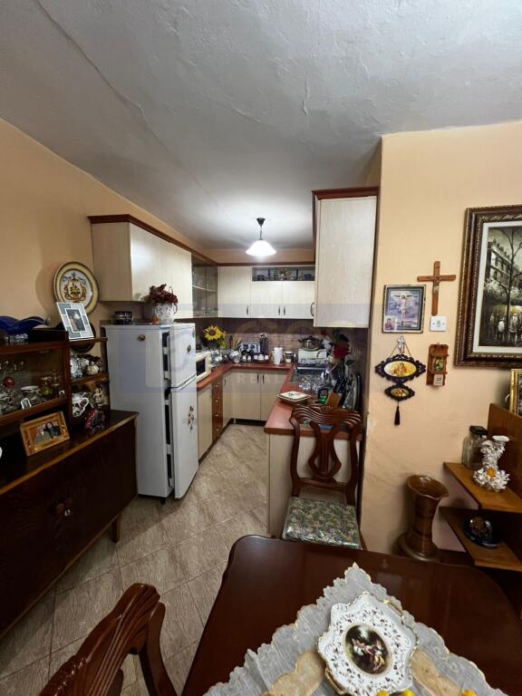 Si affitta appartamento 1+1 in Via dei Kosovari.