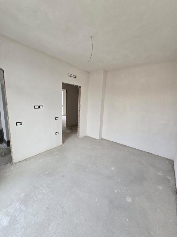 📌  Appartamento 3+1+2 in vendita – Via Jordan Misja