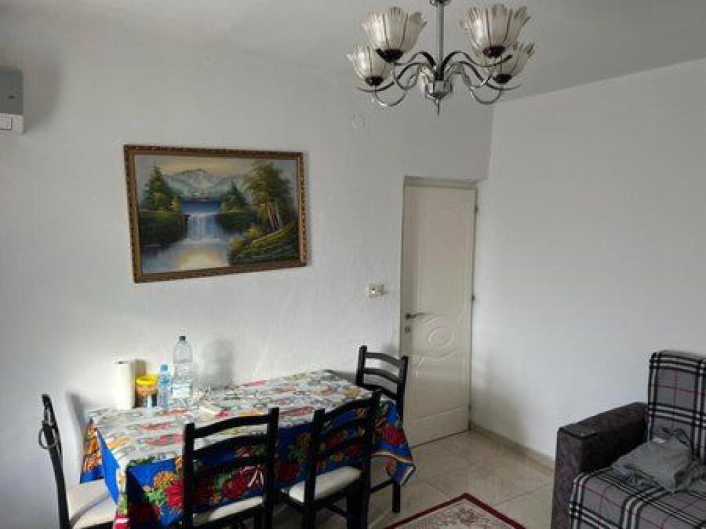 Shitet, Apartament 1+1, Shkolla e Baletit.
