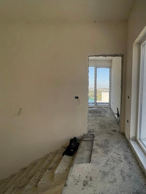 VILLA FOR SALE IN THE FARKA LAKE