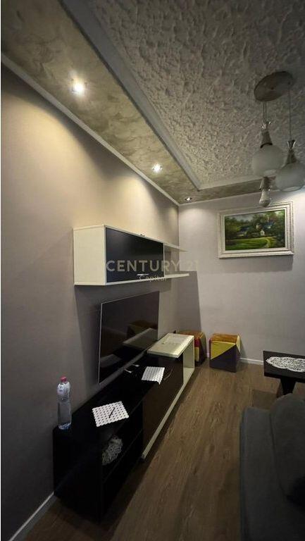 For Rent Apartment 2+1+2+Closed Garage at Fresku, Tirana