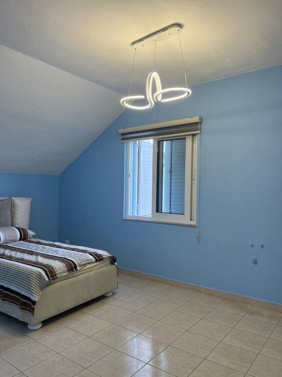 Vilë me qira pranë lagjes Ali Demi