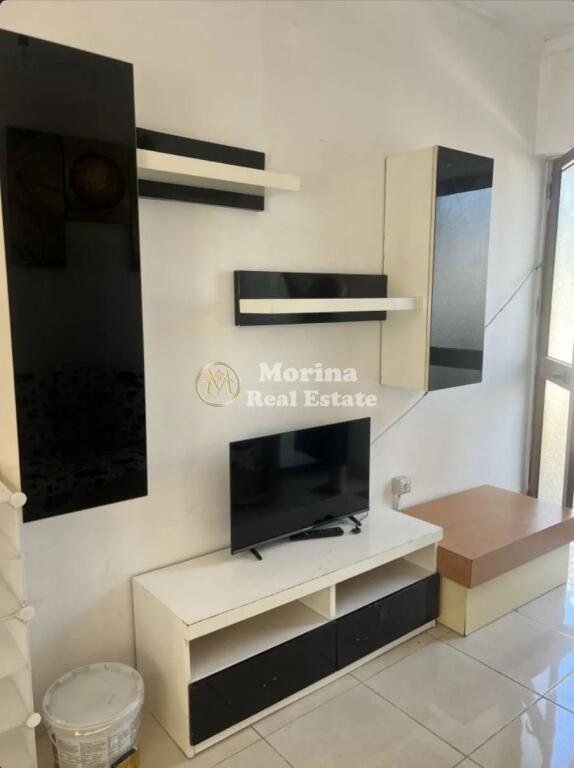 Qera, Garsoniere , Universiteti Europian, 200 euro/muaj