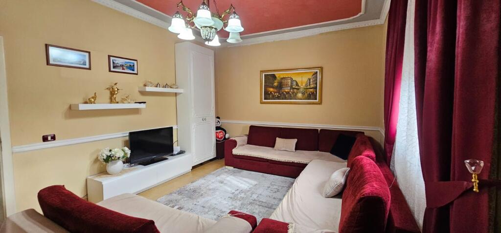 🏡 SHITET SHTËPI PRIVATE 2 KATESHE SHIJAK