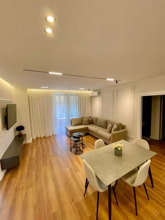 APPARTAMENTO 2+1+2 IN AFFITTO