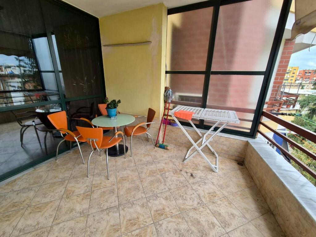 📣 QERA Apartament 2+1 Me 2 Tualete 📍 21-Dhjetori, Prane Market Joenes ✨