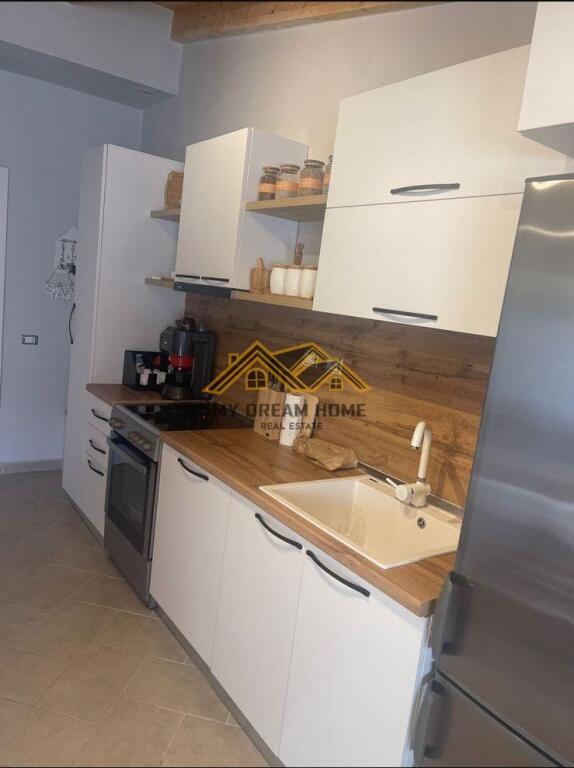 APPARTAMENTO 2+1 IN VENDITA VICINO ALLA SCUOLA ITALIANA DURRES!