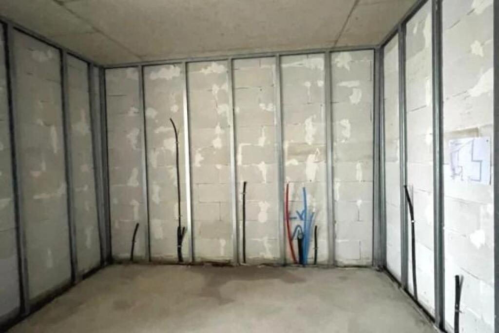 🌇Shitet Apartament 1+1 te TIRANA'S ROCK,✨ Sheshi Skenderbej✨