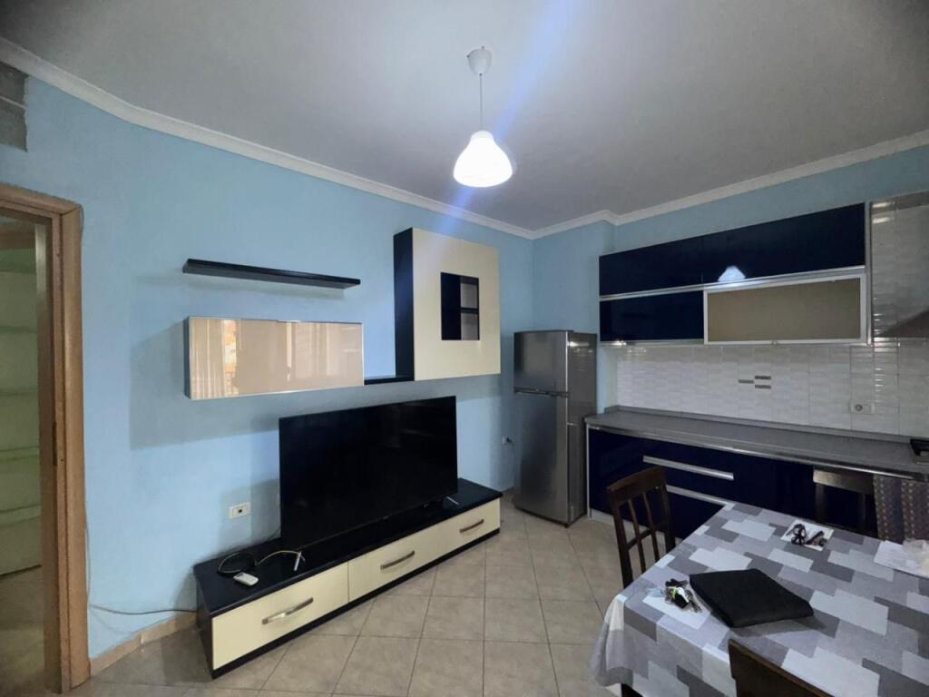 📌Jepet me qira apartament 2+1+ballkon 📍 ne Astir!!!!!!!!!!!!!