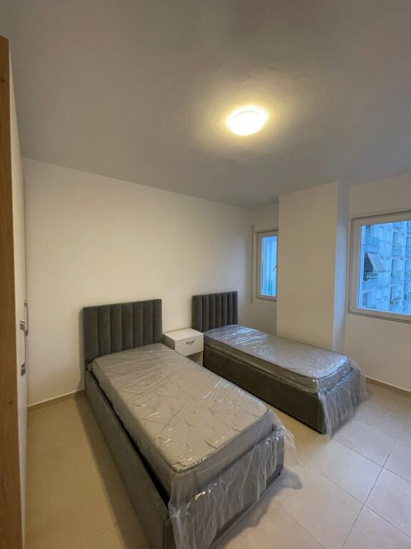 🏡 APARTAMENT ME QERA 2+1+2 ME PAK PAMJE DETI MBRAPA ZYRES GOLD KEY PLAZH DURRES